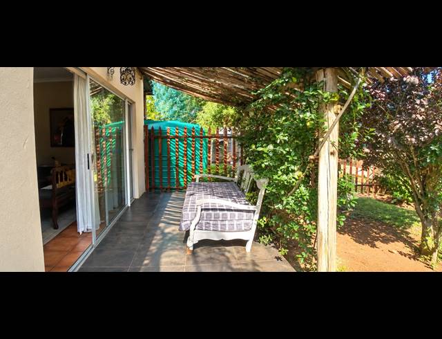 3 BEDROOM HOUSE FOR SALE IN ROTHDENE